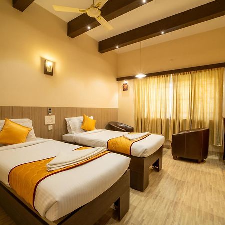 Hotel Yagappa Residency à Thanjavur Extérieur photo