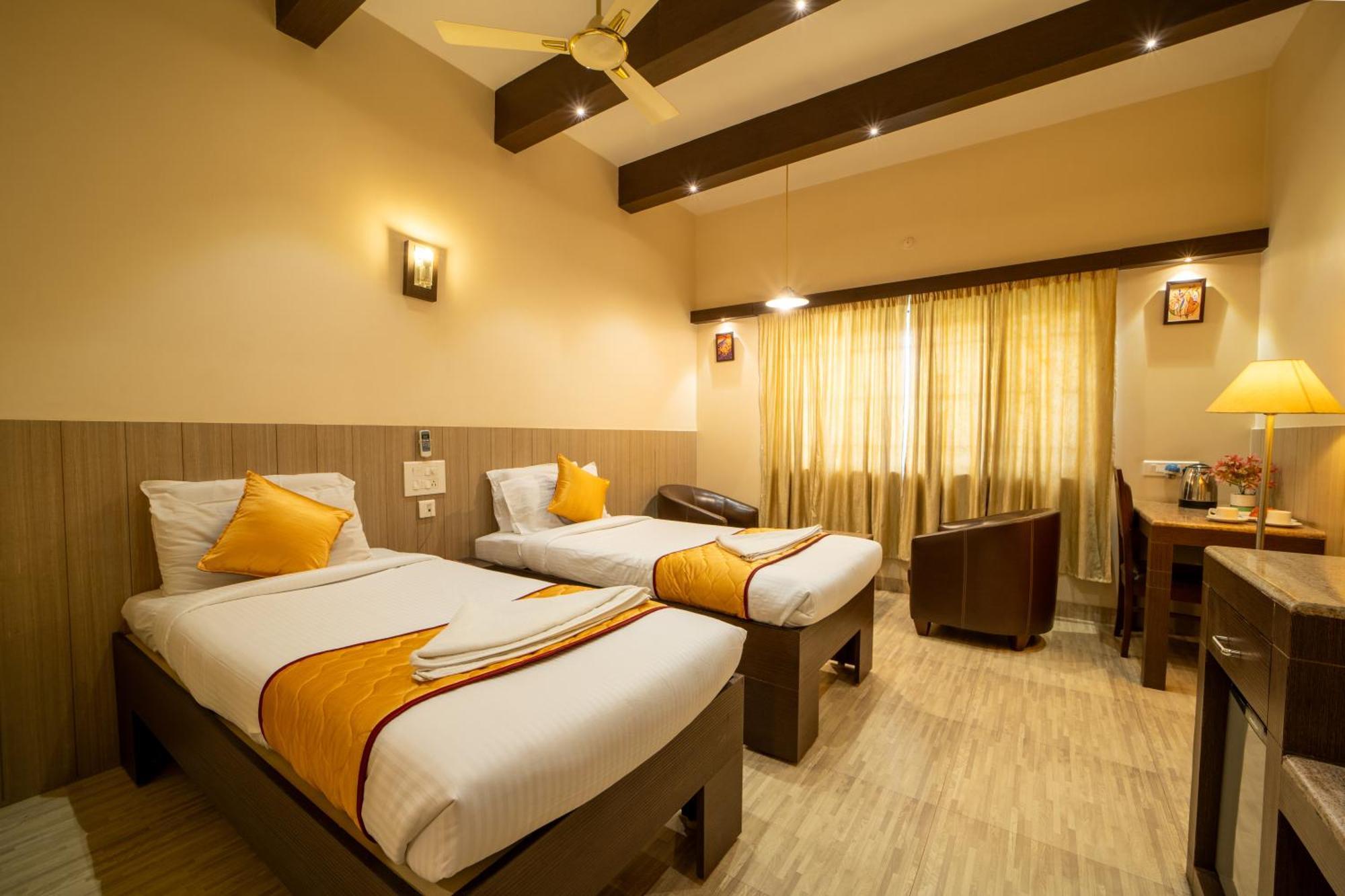 Hotel Yagappa Residency à Thanjavur Extérieur photo