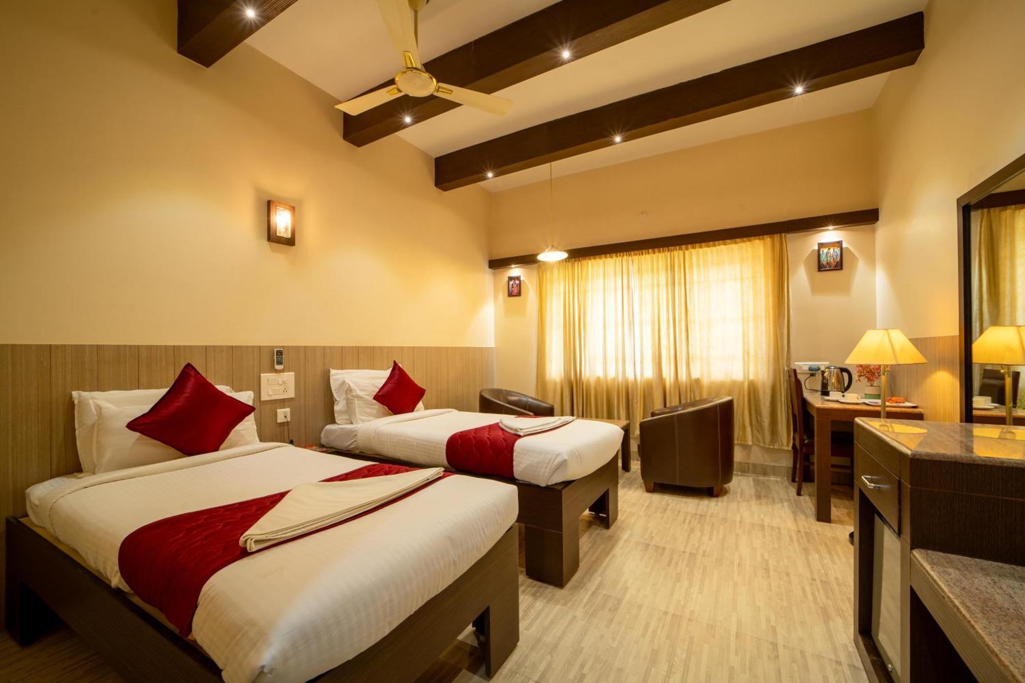 Hotel Yagappa Residency à Thanjavur Extérieur photo