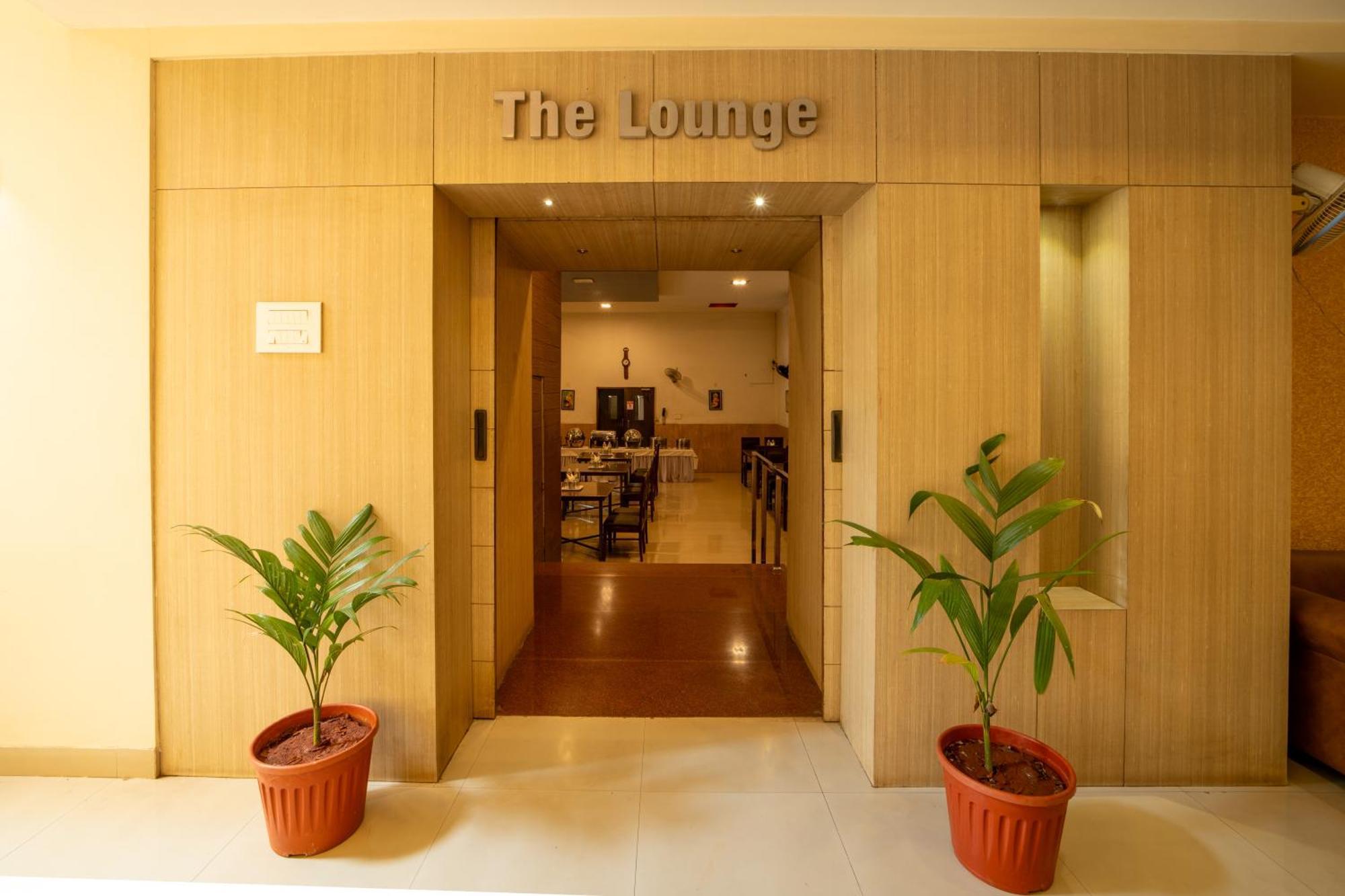 Hotel Yagappa Residency à Thanjavur Extérieur photo