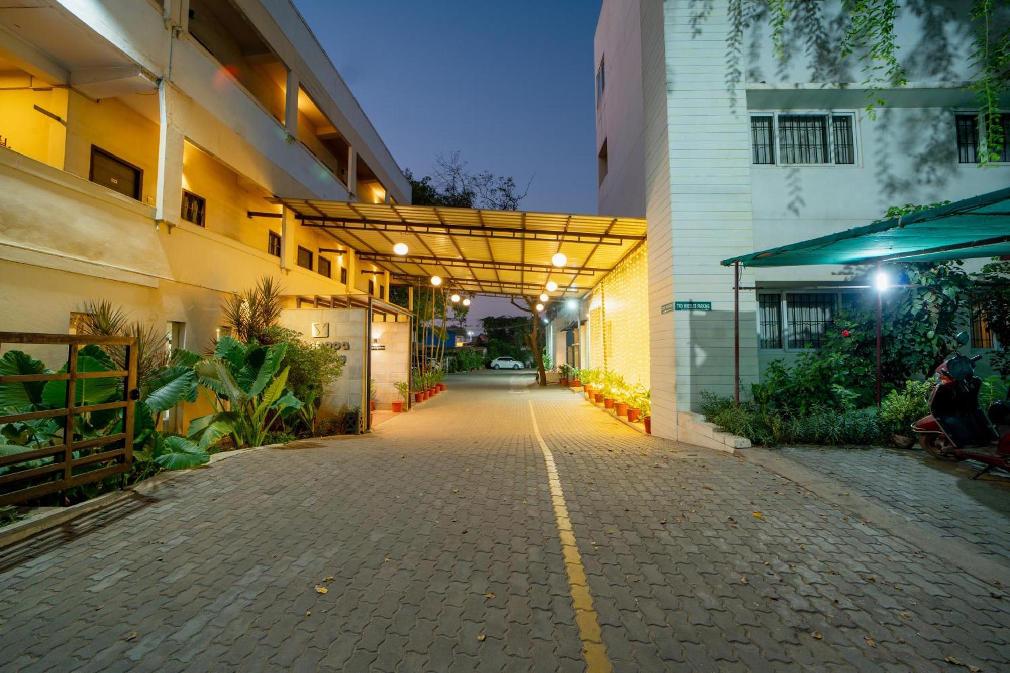 Hotel Yagappa Residency à Thanjavur Extérieur photo
